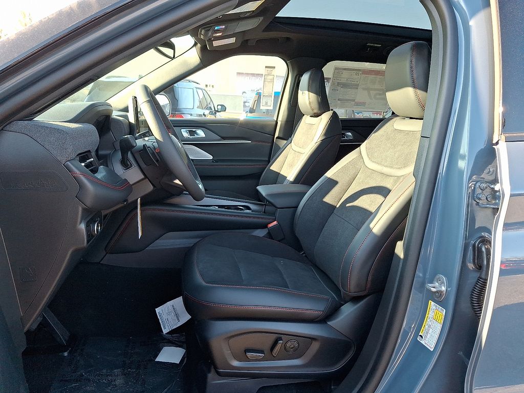 New 2026 Ford Explorer - photo 12
