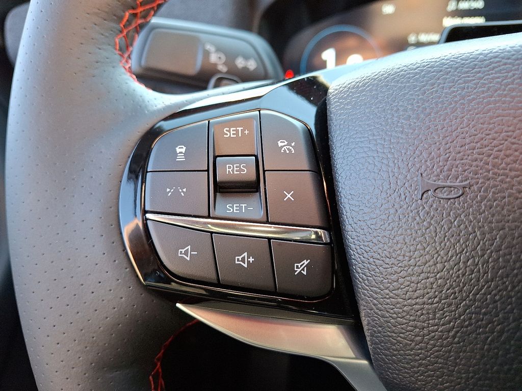 New 2026 Ford Explorer - photo 18