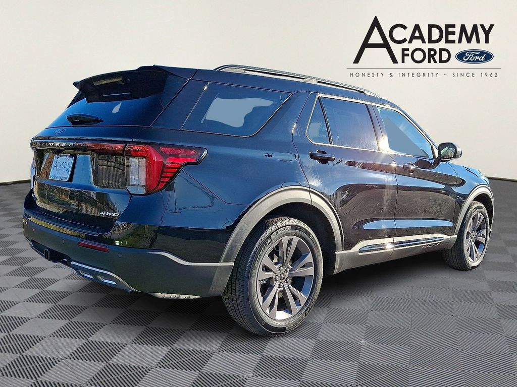 New 2026 Ford Explorer - photo 2