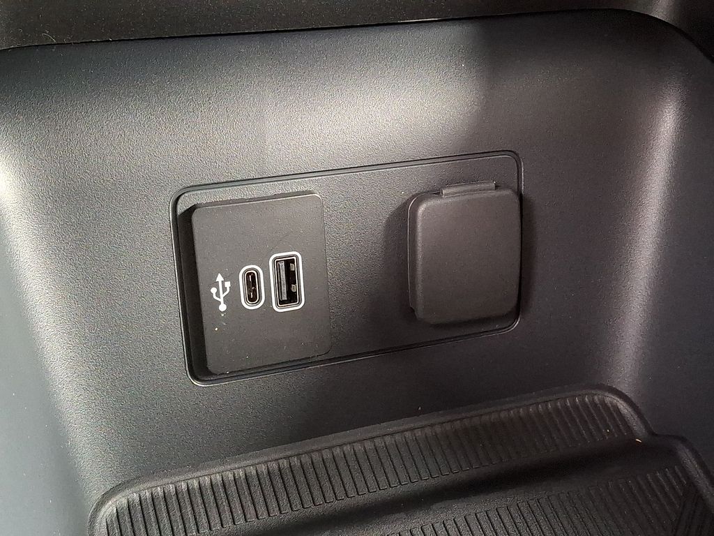 New 2026 Ford Explorer - photo 18