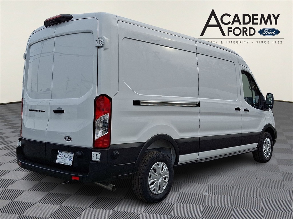 New 2026 Ford Transit 250 - photo 5
