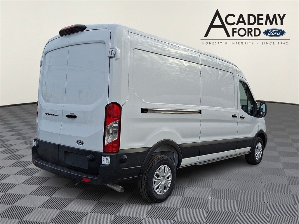 New 2026 Ford Transit 250 - photo 5