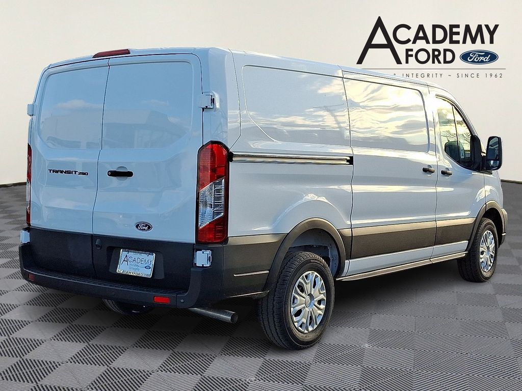 New 2026 Ford Transit 250 - photo 5