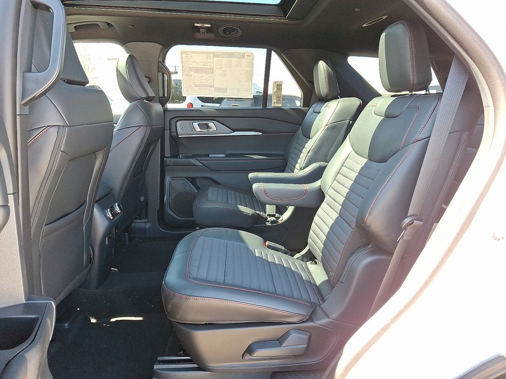 New 2026 Ford Explorer - photo 9
