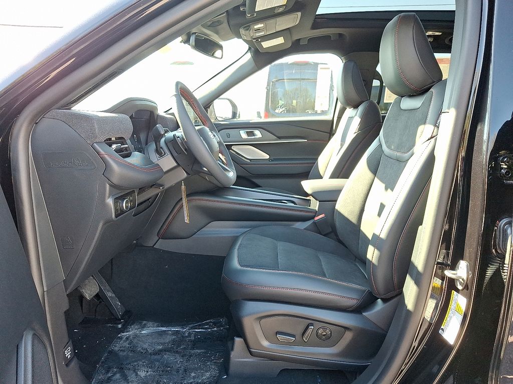 New 2026 Ford Explorer - photo 12