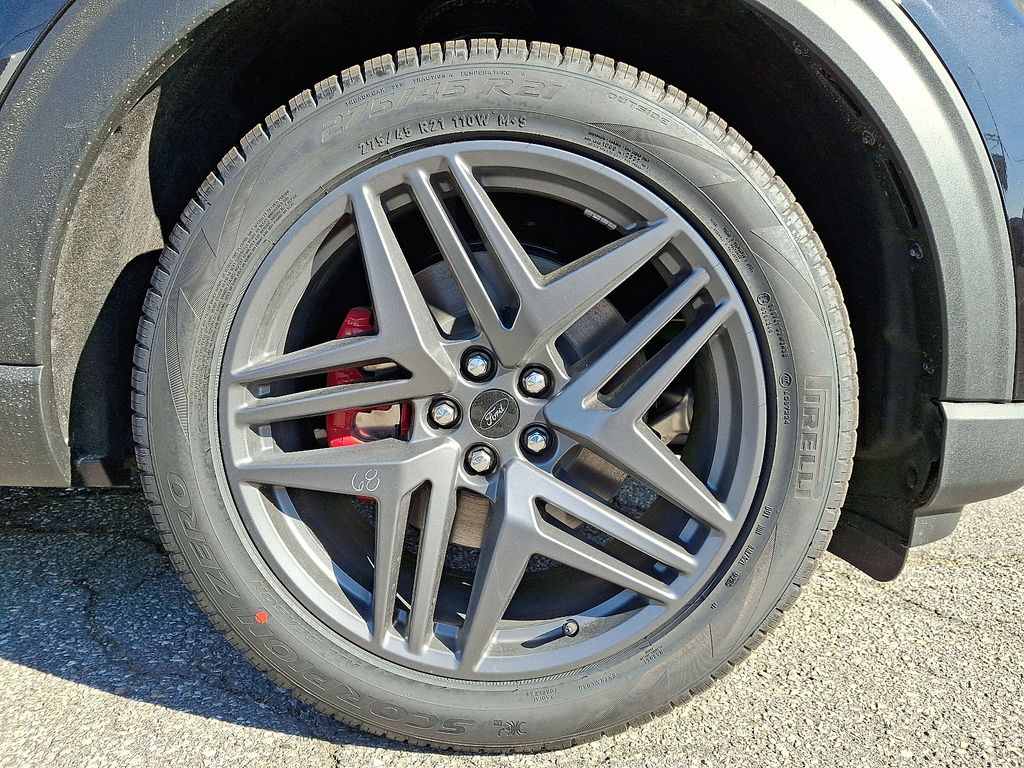 New 2026 Ford Explorer - photo 7