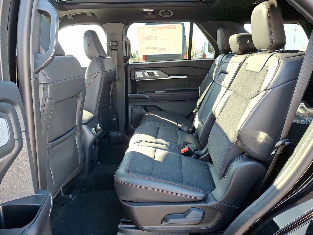 New 2026 Ford Explorer - photo 8