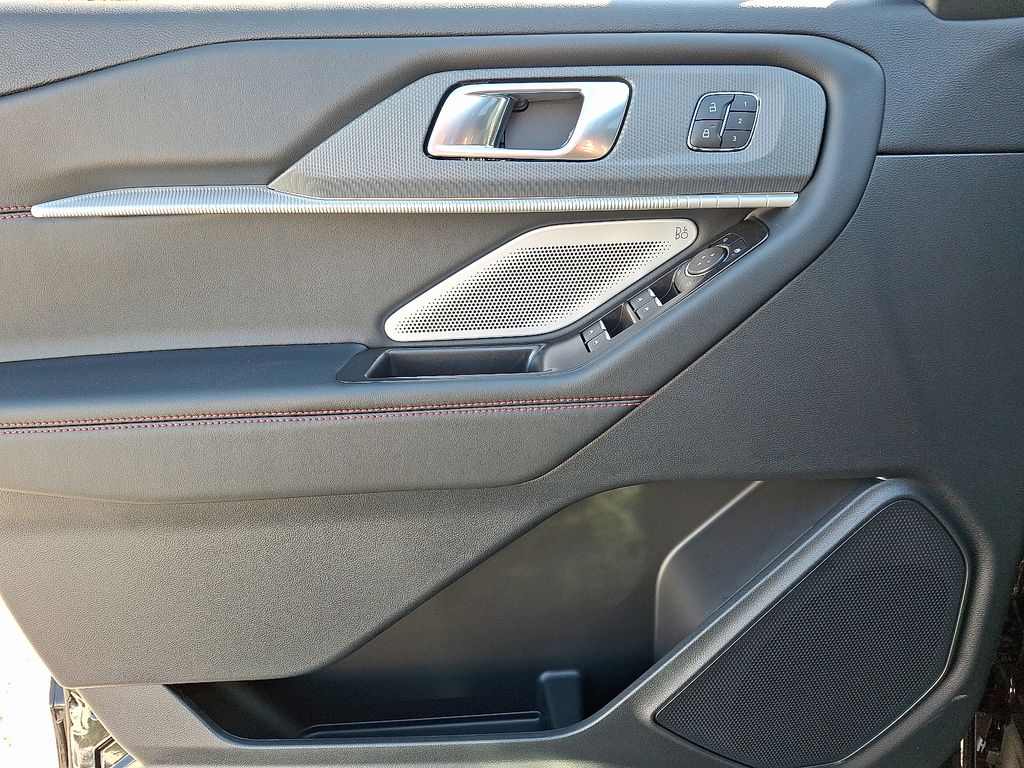 New 2026 Ford Explorer - photo 11