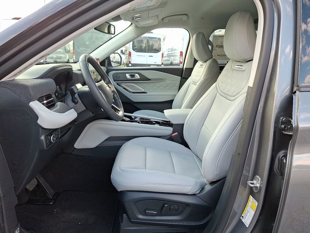New 2026 Ford Explorer - photo 13