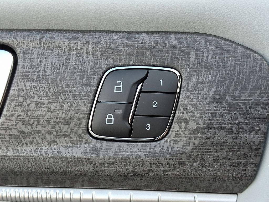 New 2026 Ford Explorer - photo 21