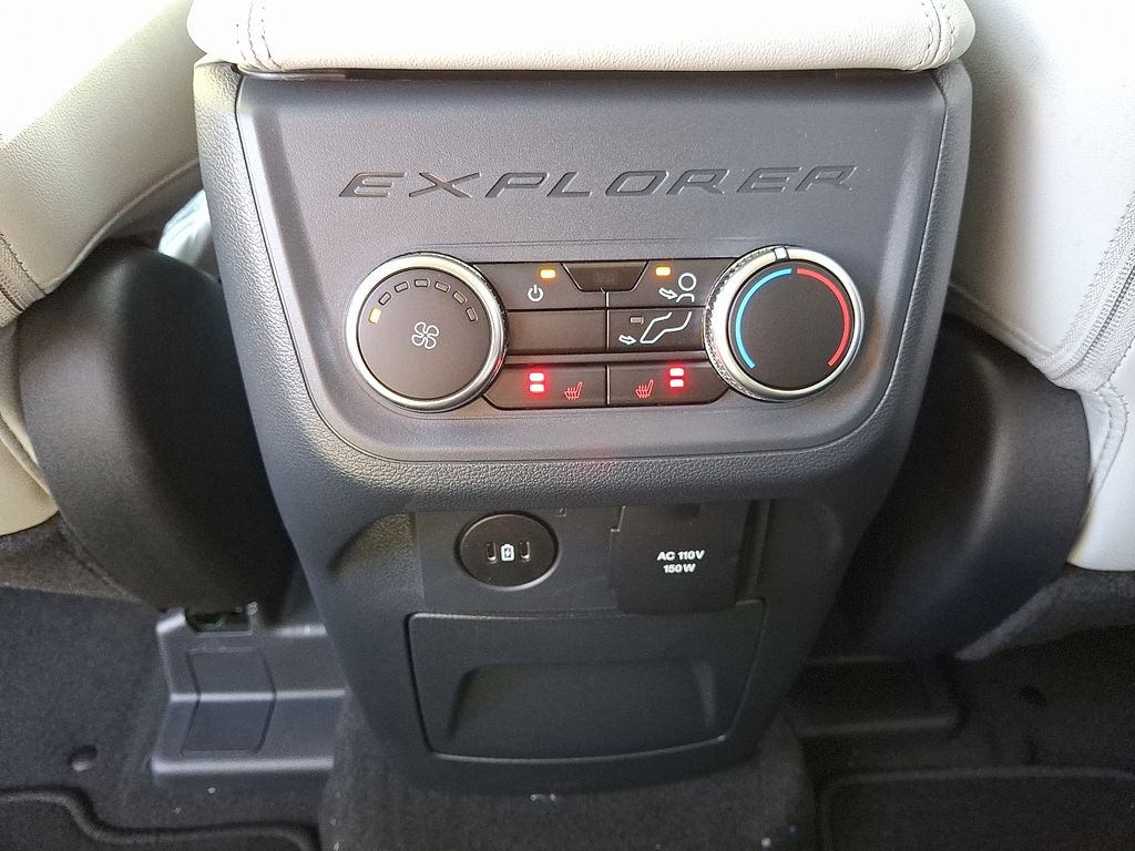 New 2026 Ford Explorer - photo 10