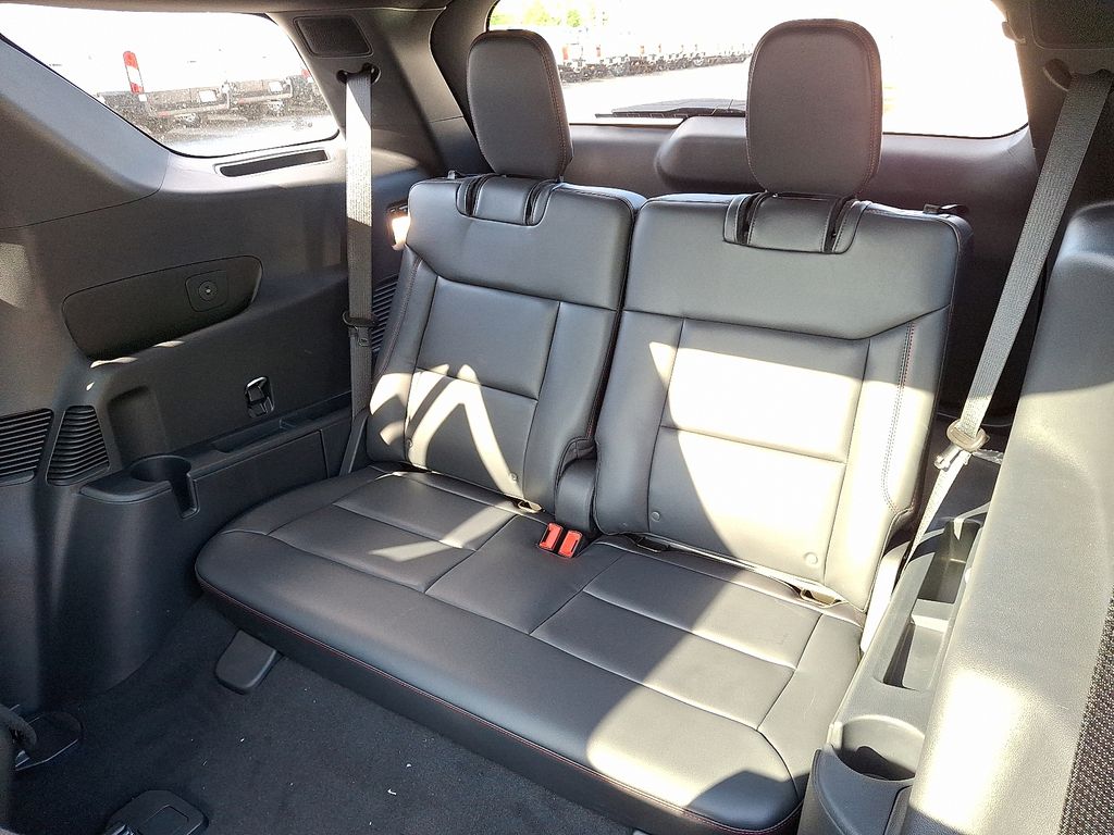 New 2026 Ford Explorer - photo 8