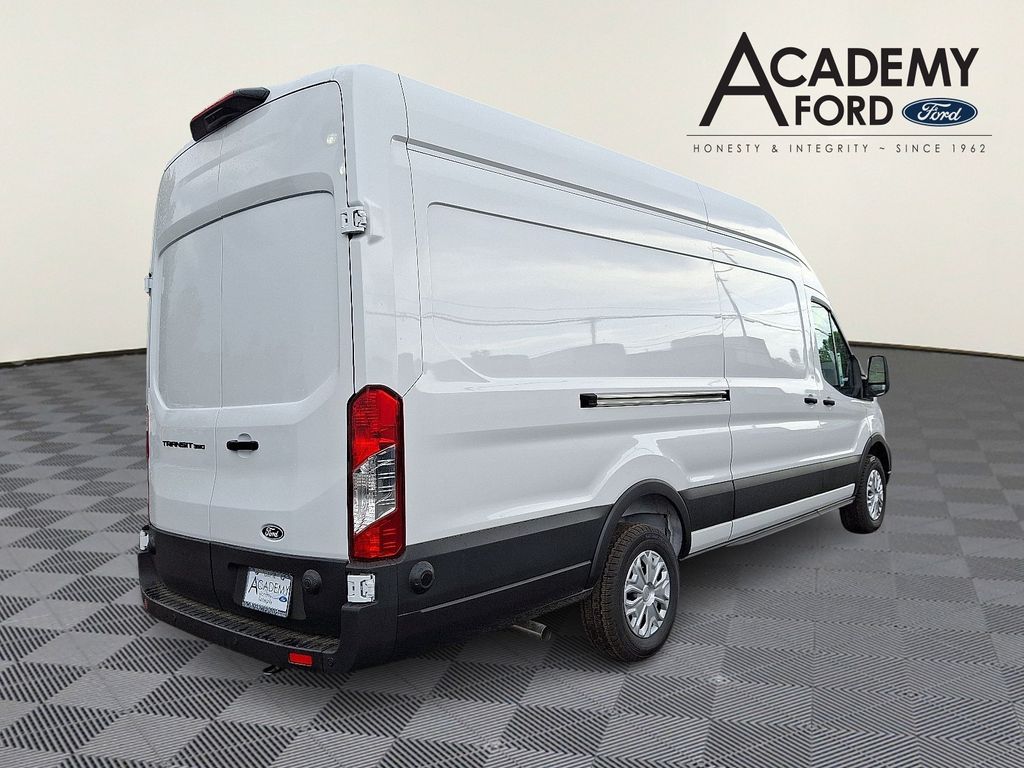New 2026 Ford Transit 350 - photo 7