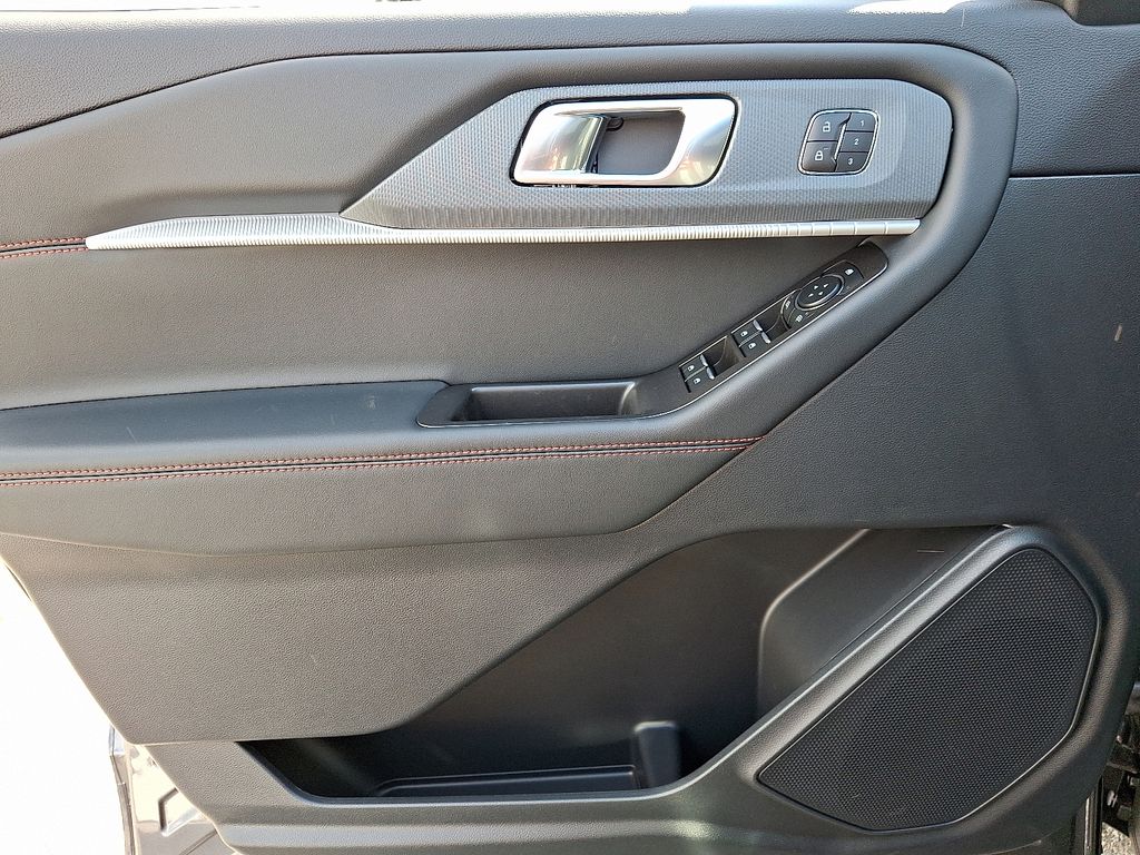 New 2026 Ford Explorer - photo 12