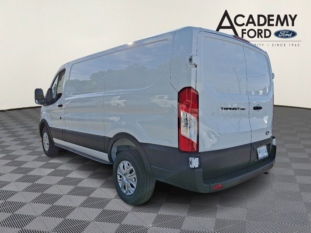 New 2026 Ford Transit 250 - photo 5