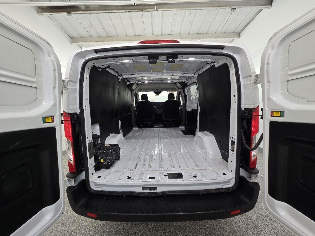 Used 2023 Ford Transit 150 - photo 17