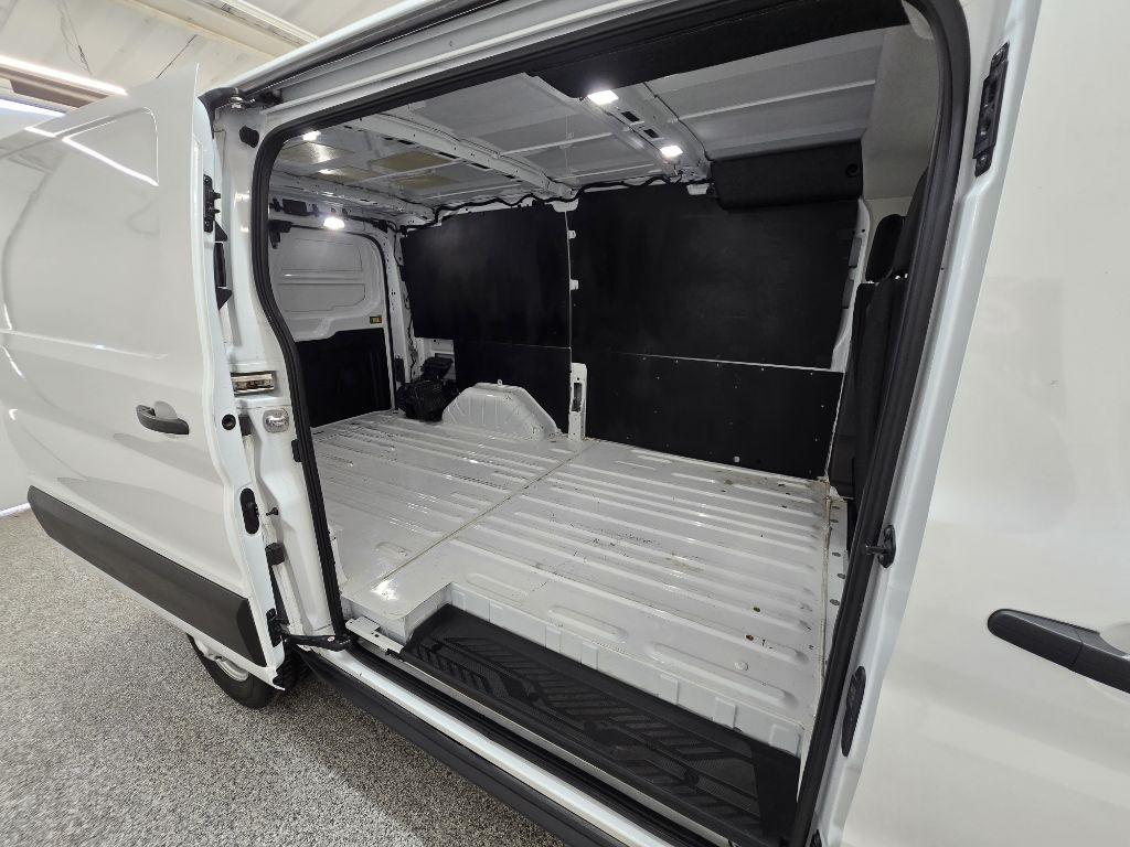 Used 2023 Ford Transit 150 - photo 18