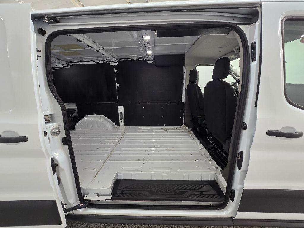 Used 2023 Ford Transit 150 - photo 19