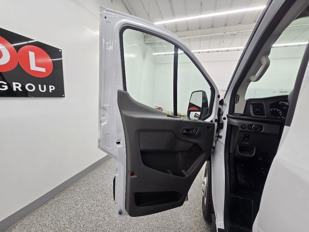 Used 2023 Ford Transit 150 - photo 27