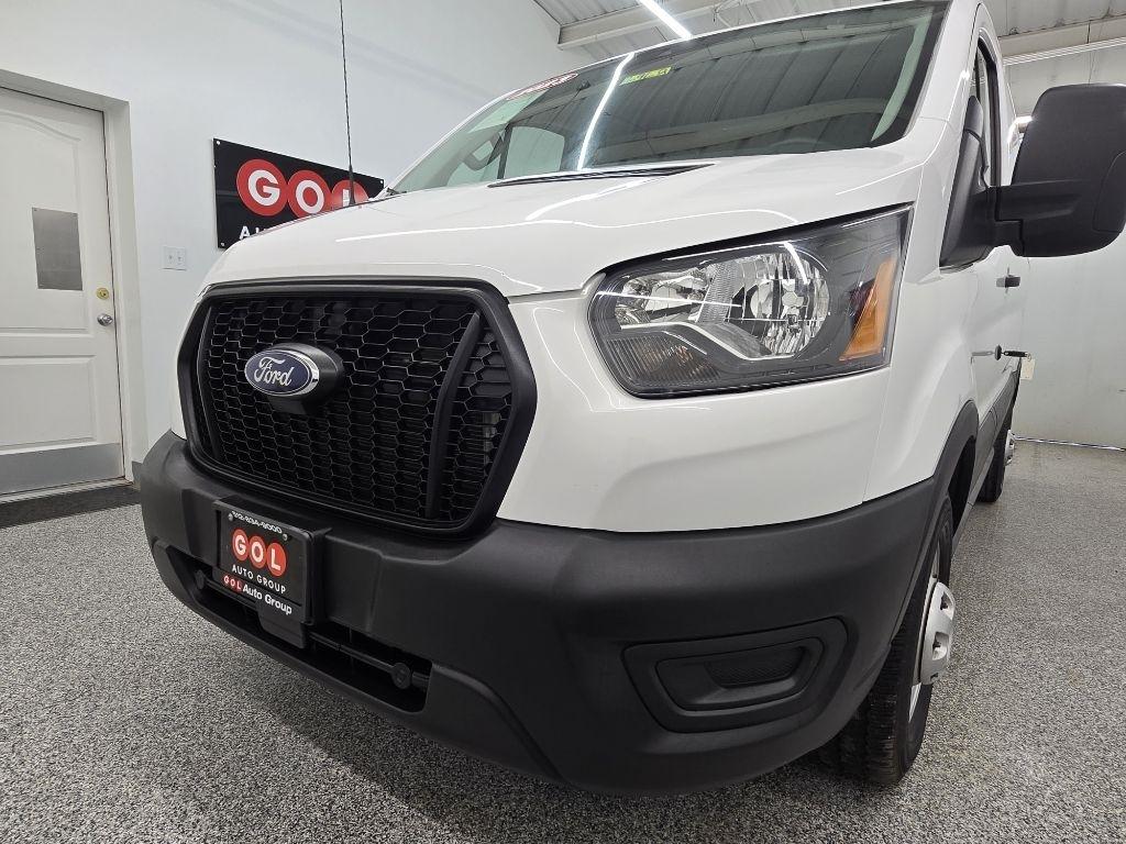 Used 2023 Ford Transit 150 - photo 11