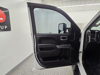 Used 2018 Chevrolet Silverado 2500 - photo 1