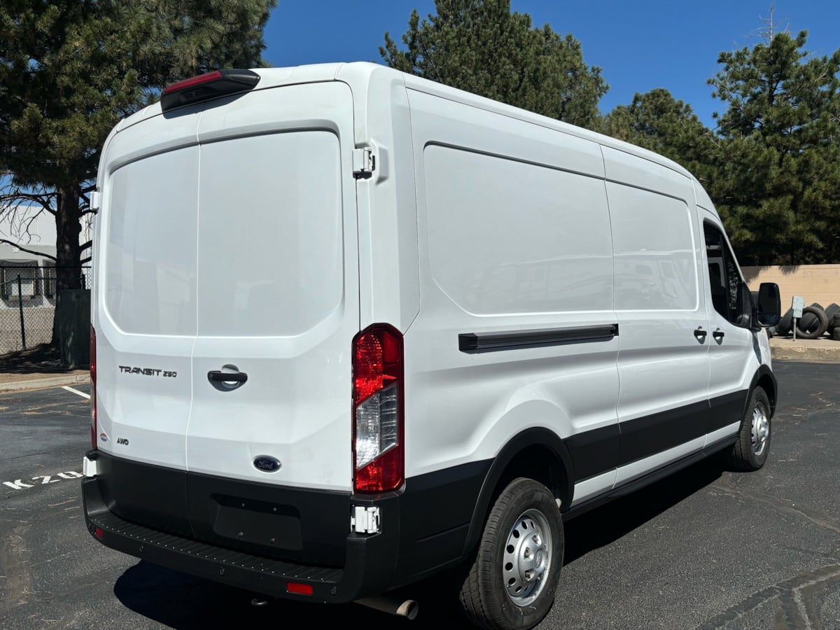 Used 2023 Ford Transit 250 - photo 2