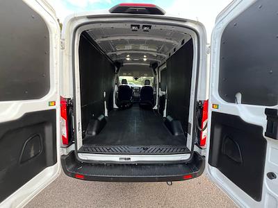 Used 2023 Ford Transit 250 - photo 2