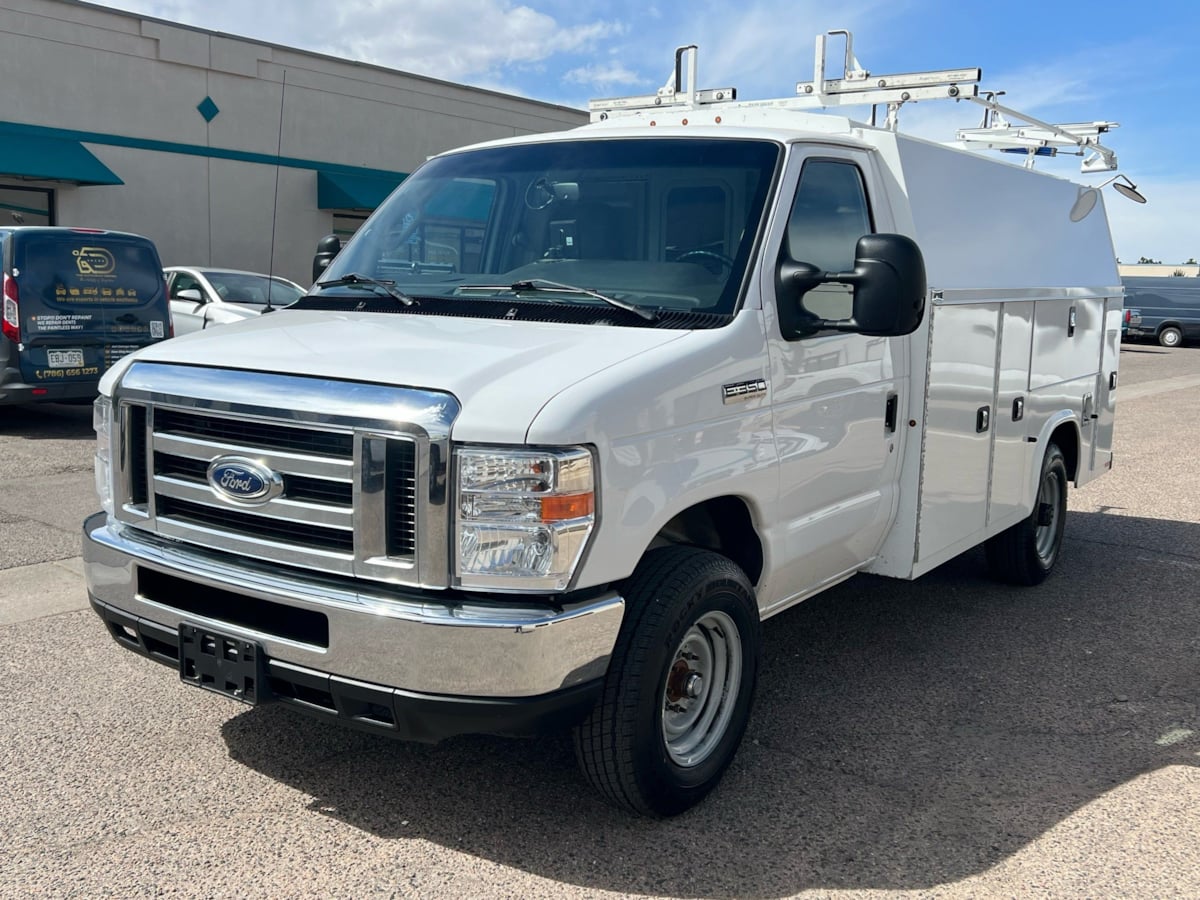 Used 2019 Ford E-350 - photo 9
