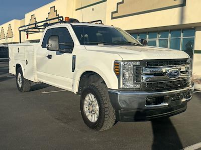 Used 2018 Ford F-350 Super Cab 60 CA Cab Chassis for sale #RSC62418A - photo 1