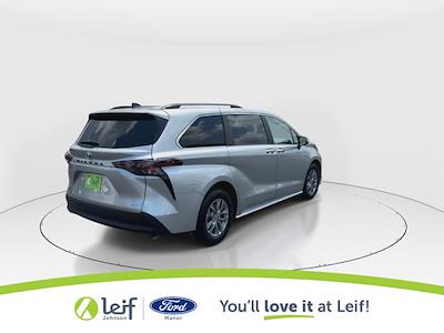 Used 2025 Toyota Sienna XLE Minivan for sale #40411R - photo 2