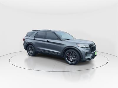 Used 2025 Ford Explorer - photo 1