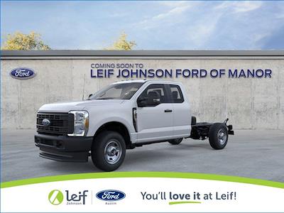 New 2026 Ford F-350 Super Cab Cab Chassis for sale #6254569RF - photo 1