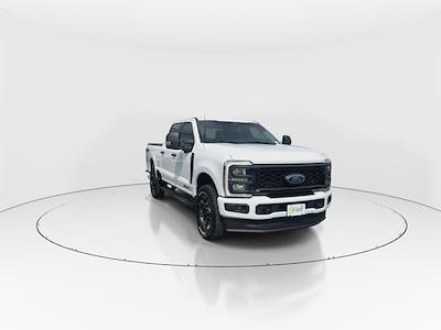 Used 2025 Ford F-250 - photo 1