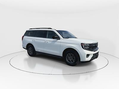 Used 2025 Ford Expedition - photo 1