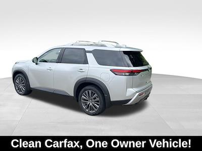 Used 2022 Nissan Pathfinder SL 4WD SUV for sale #N5P247919A - photo 2