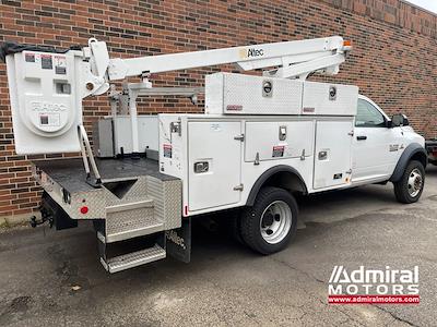 Used 2017 Ram 5500 Regular Cab Bucket Truck for sale #551770 - photo 1