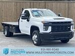 Used 2022 Chevrolet Silverado 3500 Regular Cab Flatbed Truck for sale #M136025M - photo 4