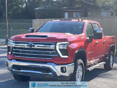 Used 2024 Chevrolet Silverado 3500 - photo 1