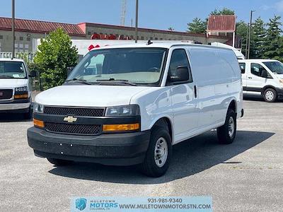 Used 2022 Chevrolet Express 2500 - photo 1