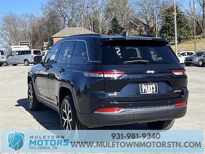 Used 2024 Jeep Grand Cherokee - photo 1