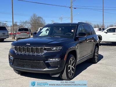 Used 2024 Jeep Grand Cherokee - photo 1
