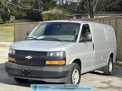 Used 2018 Chevrolet Express 2500 - photo 1