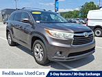 2015 Toyota Highlander 4x4 SUV for sale #E00897P3 - photo 3
