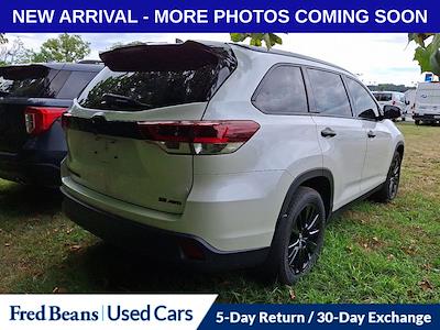 2019 Toyota Highlander 4x4 SUV for sale #E00904D2 - photo 2