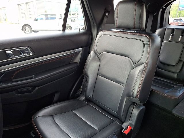 Used 2019 Ford Explorer - photo 8