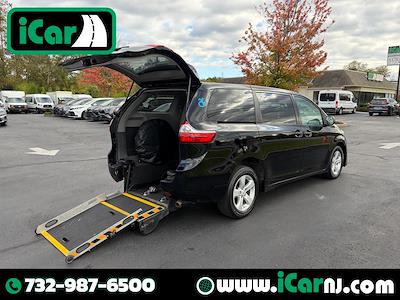 Used 2020 Toyota Sienna Mobility for sale #065933 - photo 1