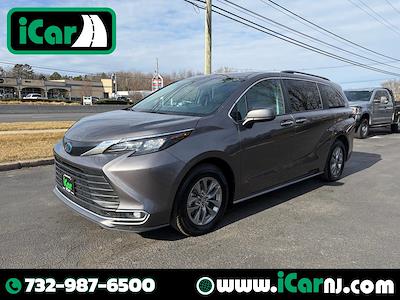 Used 2024 Toyota Sienna XLE Minivan for sale #206199 - photo 1