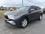 Used 2022 Toyota Highlander L for sale #210960 - photo 3