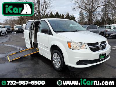 Used 2015 Dodge Grand Caravan - photo 1