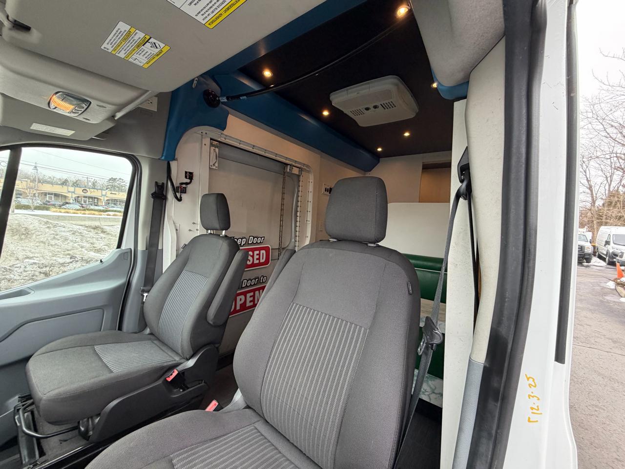 Used 2017 Ford Transit 250 - photo 22
